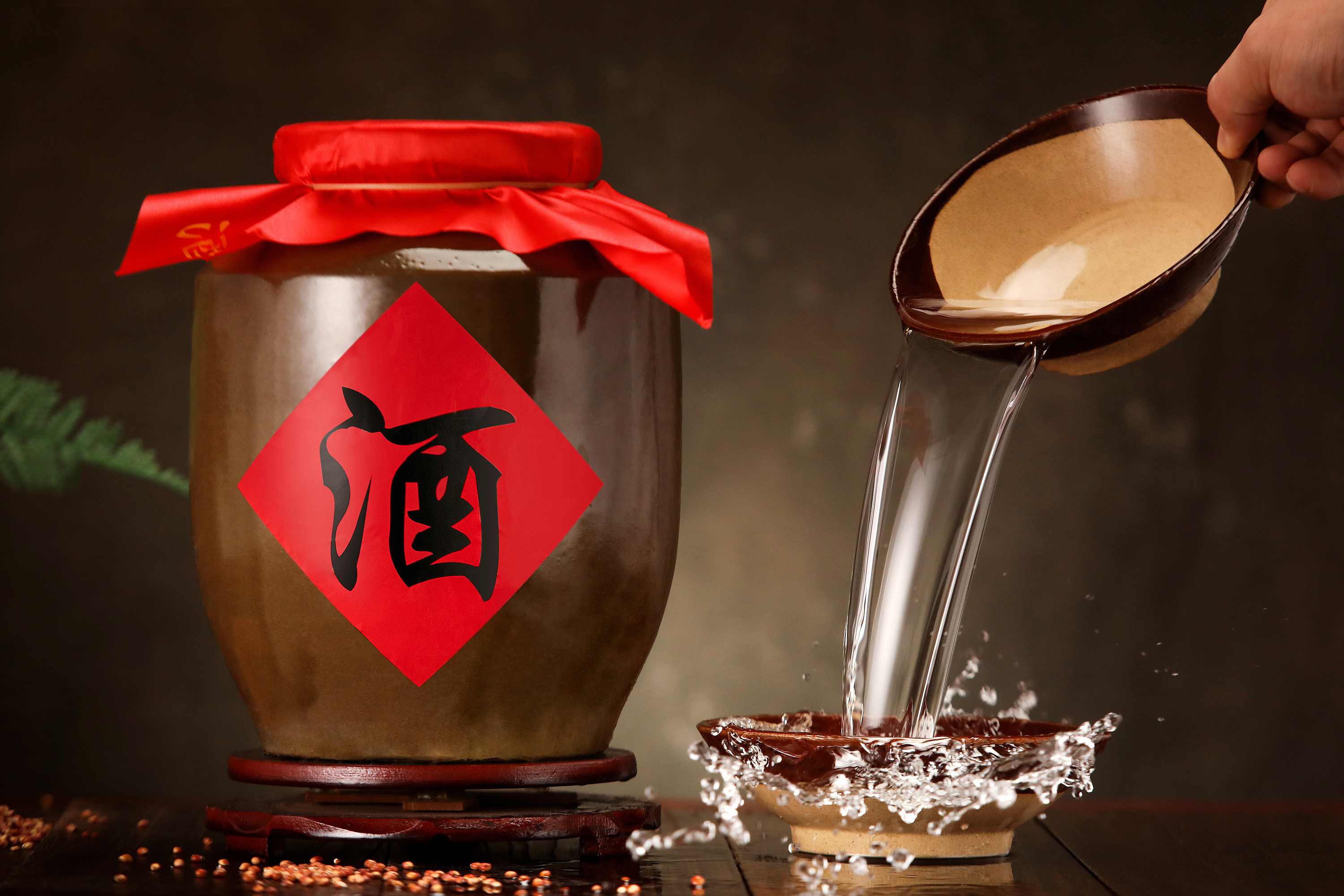 <b><font color='#000000'>处暑至 天渐凉,酌酒一杯扫秋凉!</font></b>